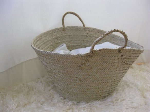 640 clothes basket  