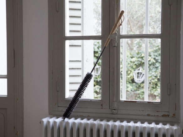 10 Easy Pieces Remodelista Editors Favorite French Cleaning Tools portrait 4