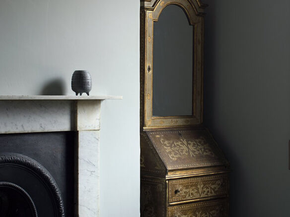 atelier ellis bone shell quill cover    