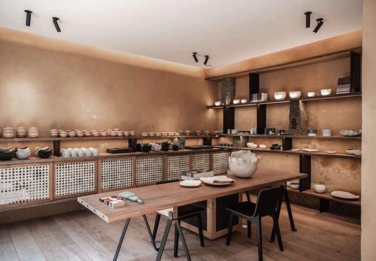 b raku brittany le lad studio 4  