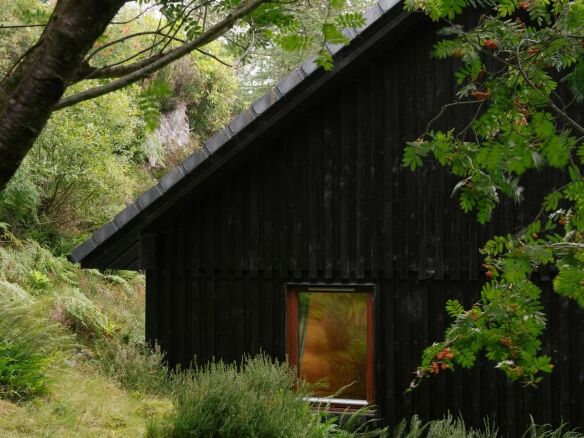 borradill rental cottage on the west coast of scotland by claire mookerjee of mookerjee design 22  