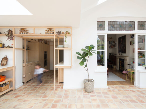 brisco loran caulfeild house kitchen3  