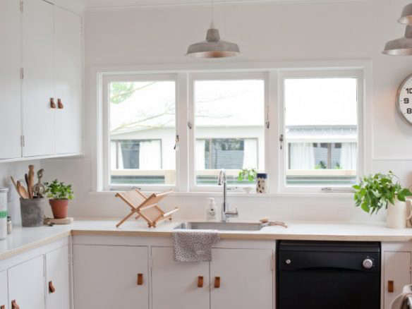 Kitchen of the Week A DIY Kitchen Overhaul for Under 500 portrait 20