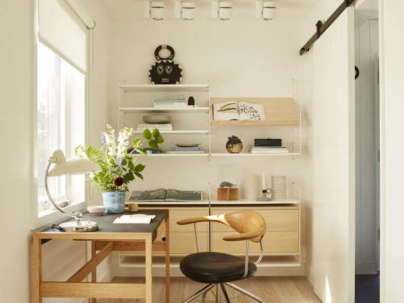 chilmark cottage office nook barn door  