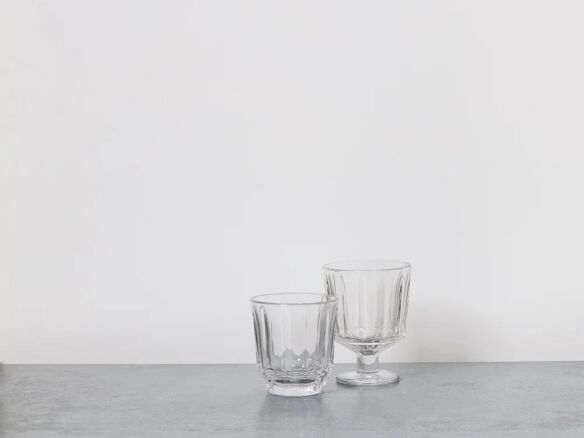 city wine glass merci  