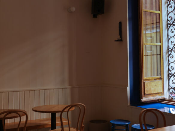 corchito wine bar madrid 5 crop  