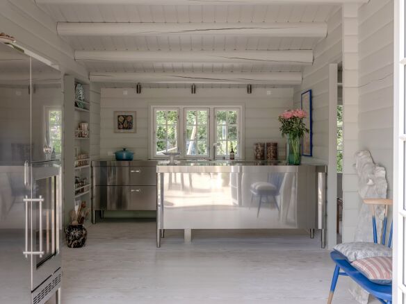 danish 1970s cabin in northern zealand vejby remodeled by studio force majeure 6  