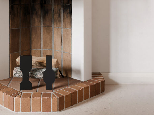 eldvarm odo andirons in situ  