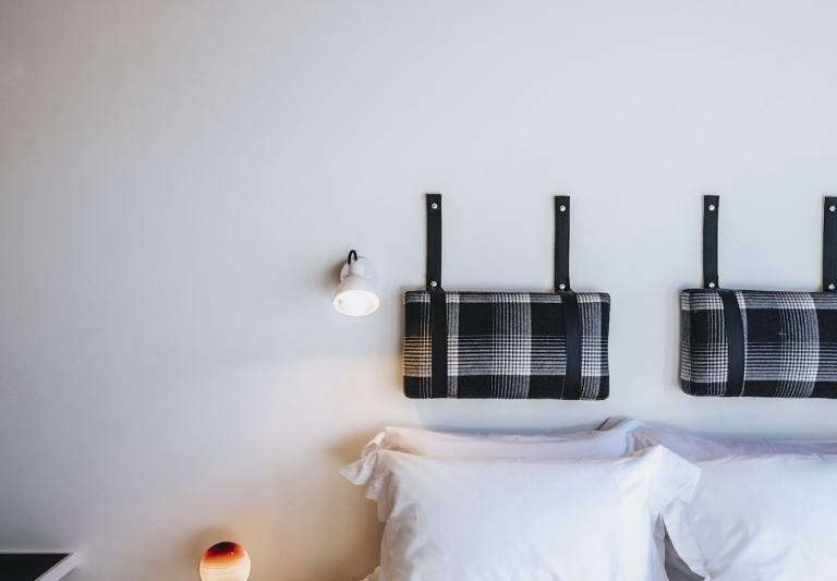 gowanus inn new york bedroom 9  