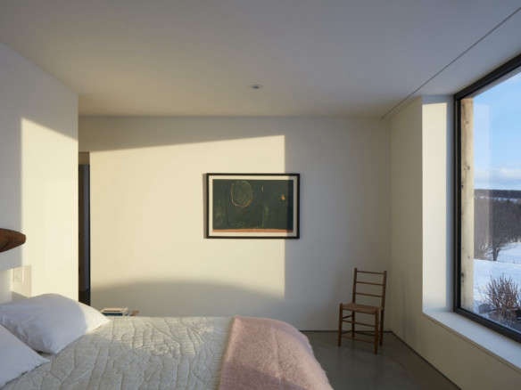 hatley house master bedroom quebec pelletier de fontenay and francois abbott 11  