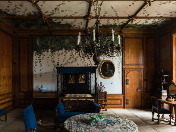 hollenegg wallpaper calico 3  