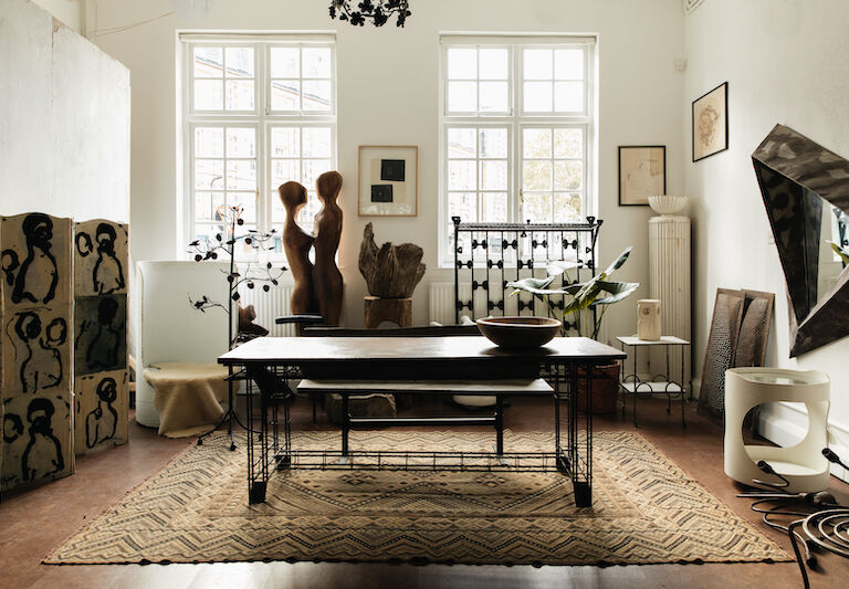 hollie bowden the gallery 1  