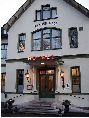 Stedsans in the Woods A Restorative CarbonNeutral OfftheGrid Getaway in the Swedish Forest portrait 46