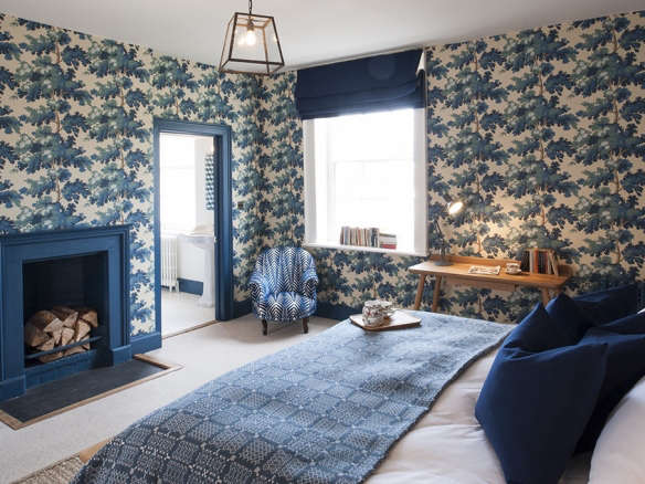 iscoyd park bedroom raphael wallpaper sandberg  