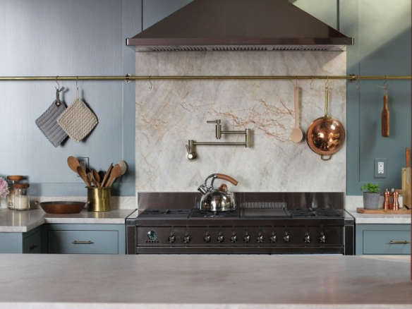 Kitchen of the Week A DIY Kitchen Overhaul for Under 500 portrait 19