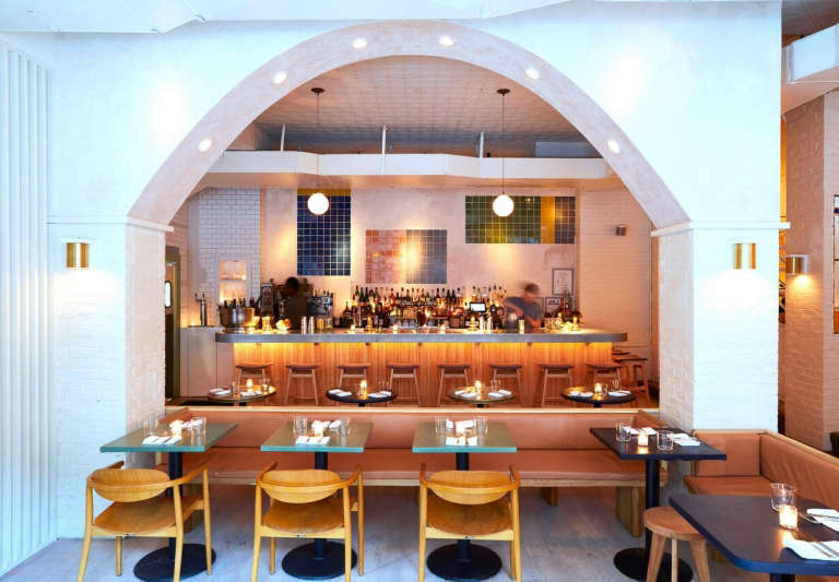 nicole franzen de maria bar  