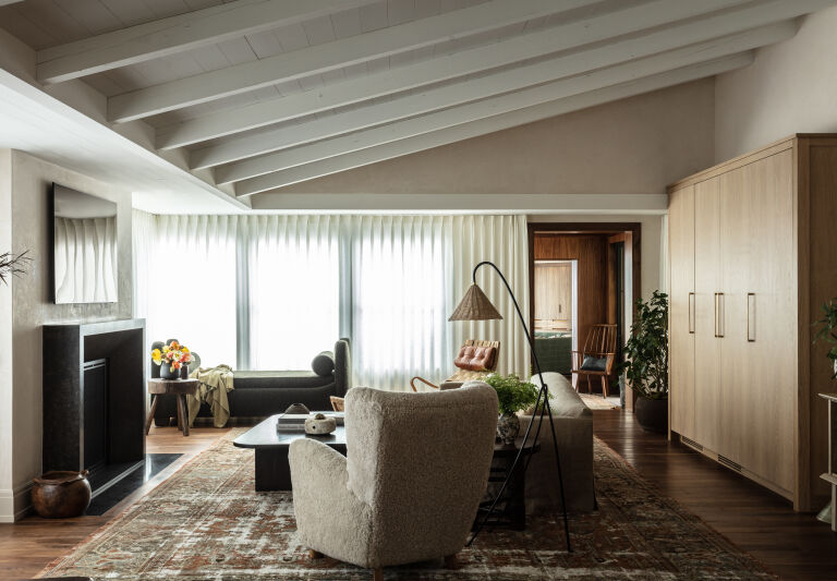 sg 2 living 1 emerald  