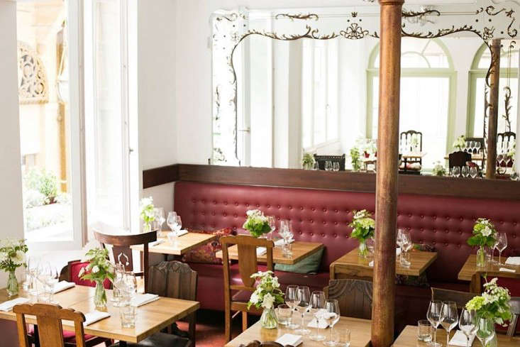 A Collective Interior Hotel Mass in Pigalle Paris portrait 40